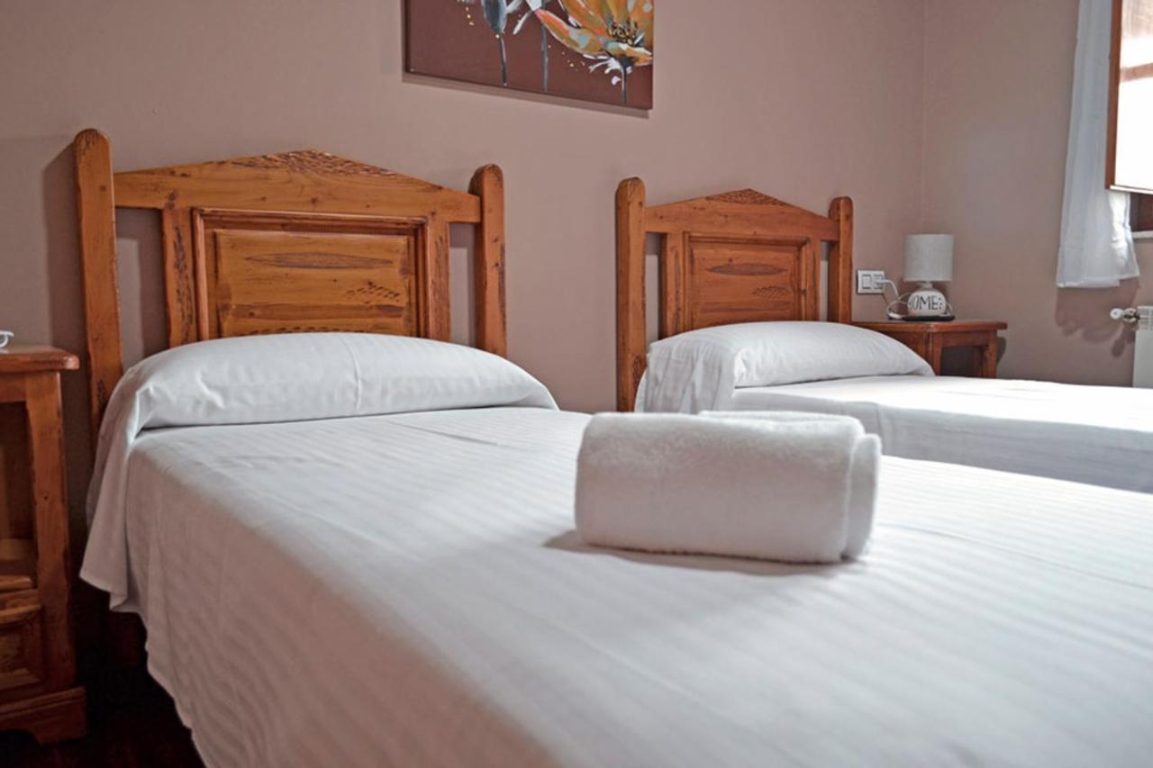 Hotel Rural La Casa De Irene Lubián Εξωτερικό φωτογραφία