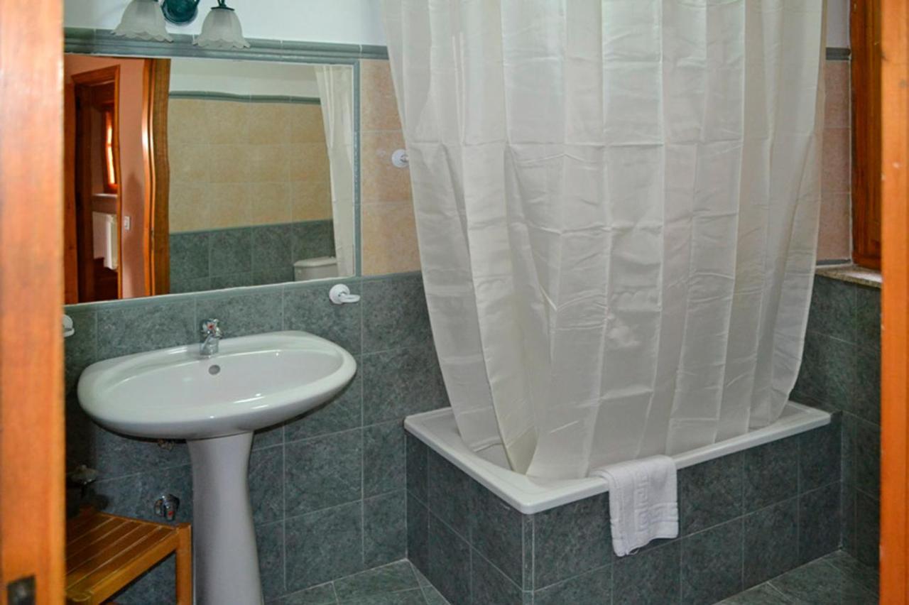 Hotel Rural La Casa De Irene Lubián Εξωτερικό φωτογραφία