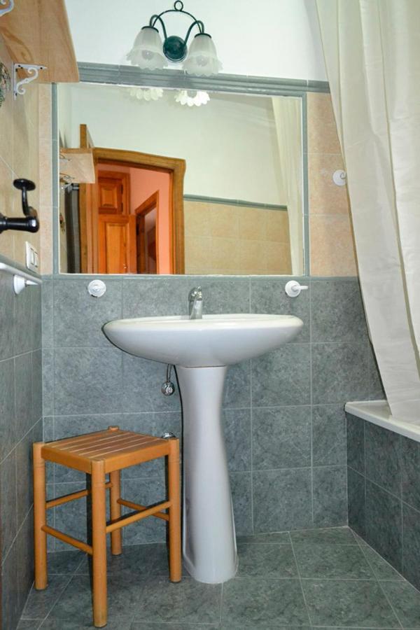 Hotel Rural La Casa De Irene Lubián Εξωτερικό φωτογραφία