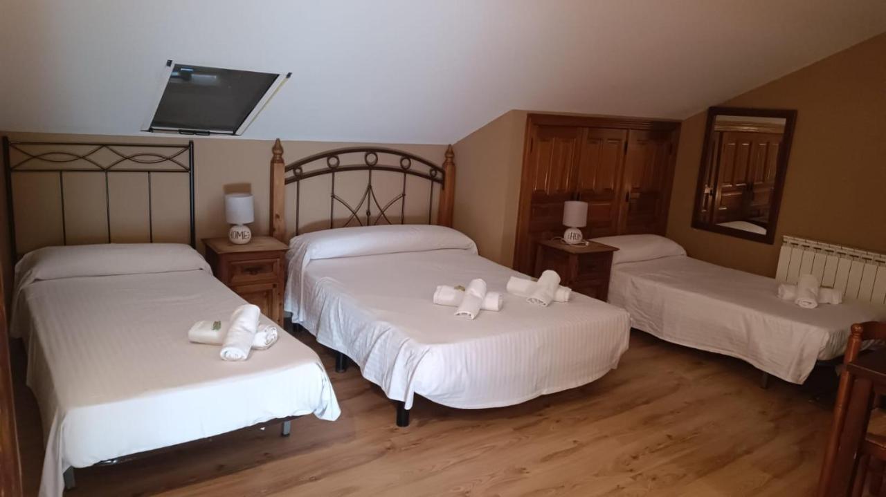 Hotel Rural La Casa De Irene Lubián Εξωτερικό φωτογραφία