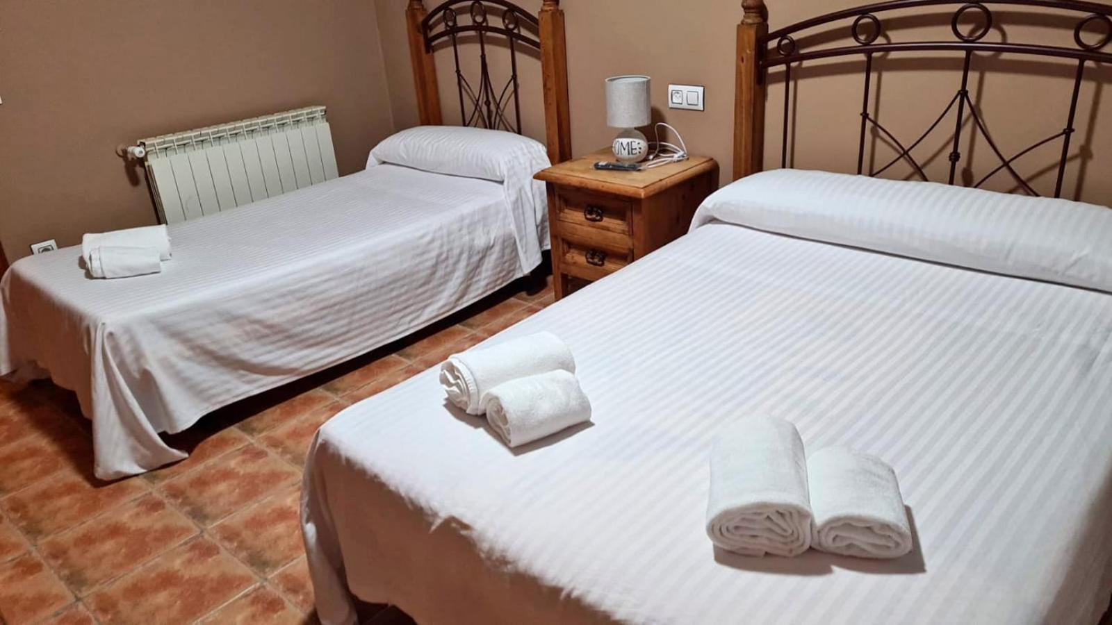 Hotel Rural La Casa De Irene Lubián Εξωτερικό φωτογραφία
